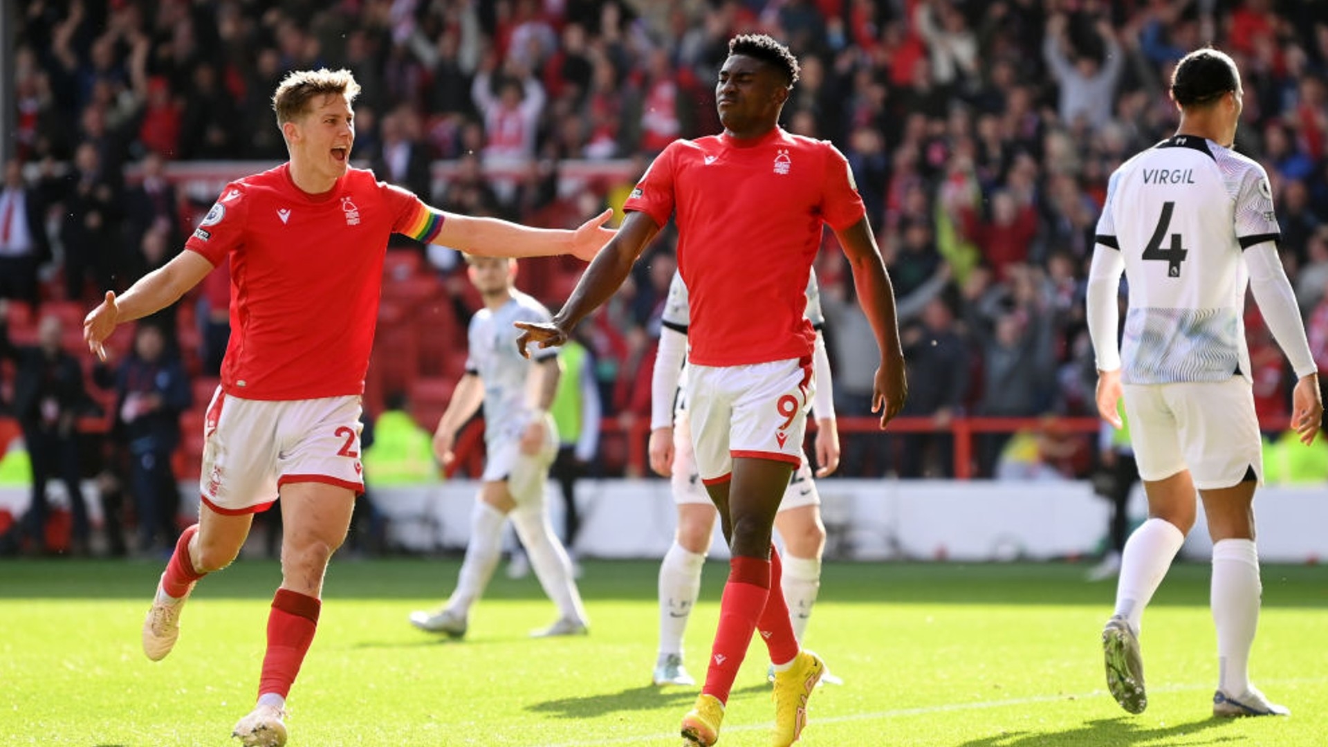 西足球运动 西足球运动